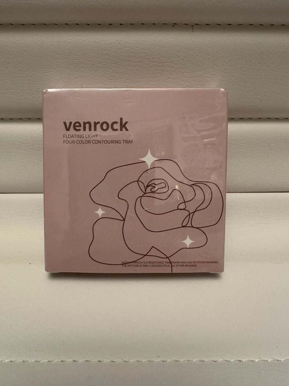 venrock Floating Light Four Color Contouring Tray